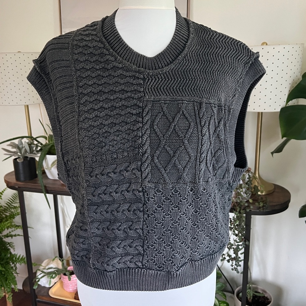 Free People Charcoal Gray Textured Sweater Vest XS